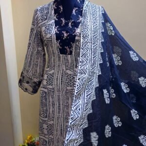 The Swiss Muslin 3 Piece Set